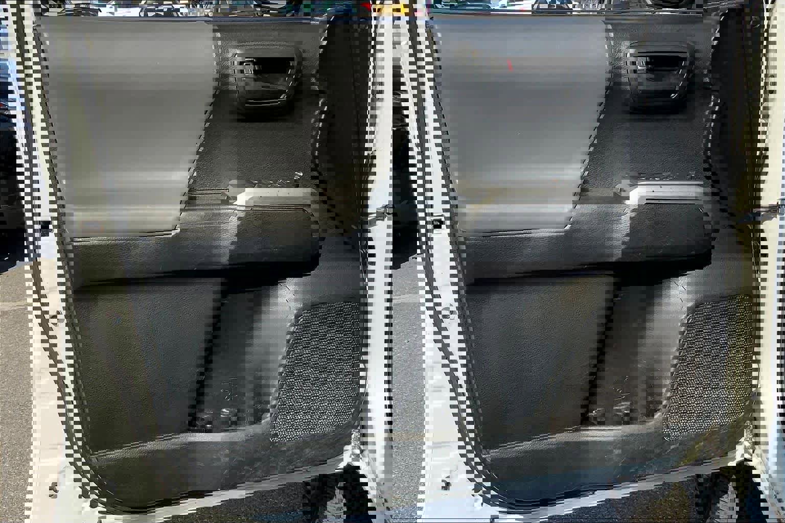 Used 2017 Toyota Tacoma SR5 image 21