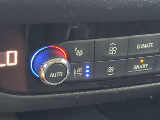 Used 2020 Buick Enclave Avenir w/ Avenir Technology Package FWD image 30