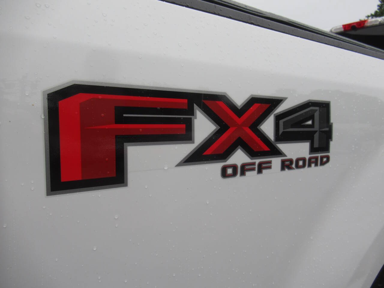 Used 2022 Ford F350 XLT w/ XLT Value Package AWD/4WD image 12