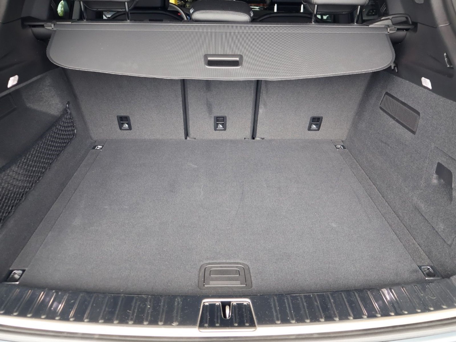 Certified 2025 Porsche Cayenne AWD/4WD image 21