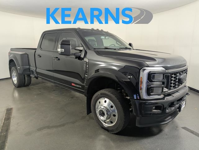 Used 2025 Ford F450 Platinum w/ FX4 Off-Road Package image 1