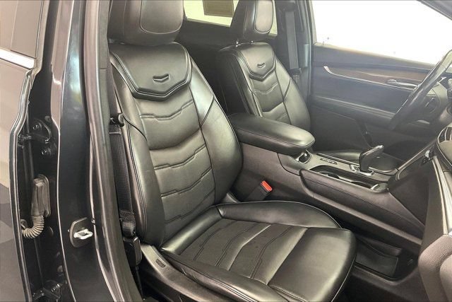 Used 2019 Cadillac XT5 Platinum AWD/4WD image 6