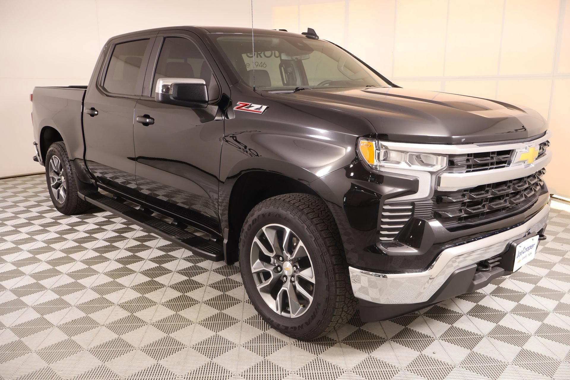 Used 2025 Chevrolet Silverado 1500 LT