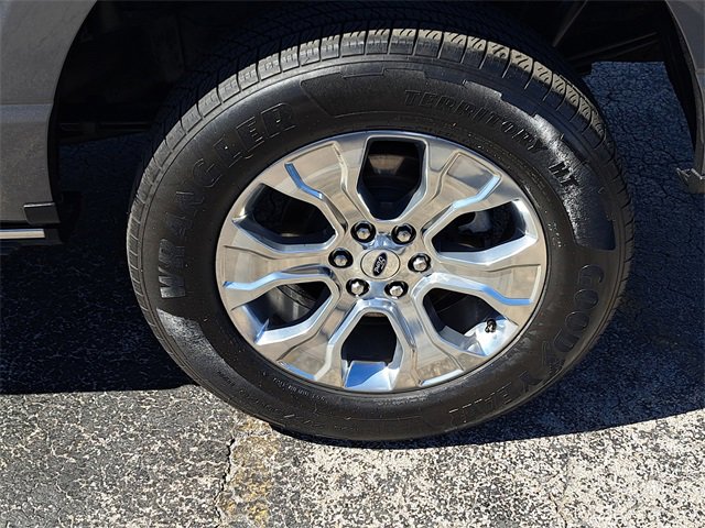 Used 2021 Ford F150 Platinum w/ Equipment Group 701A High image 5