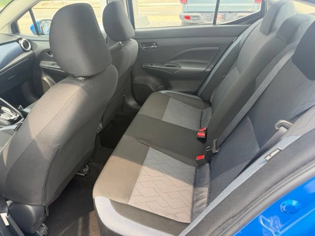 Used 2024 Nissan Versa SV FWD image 18