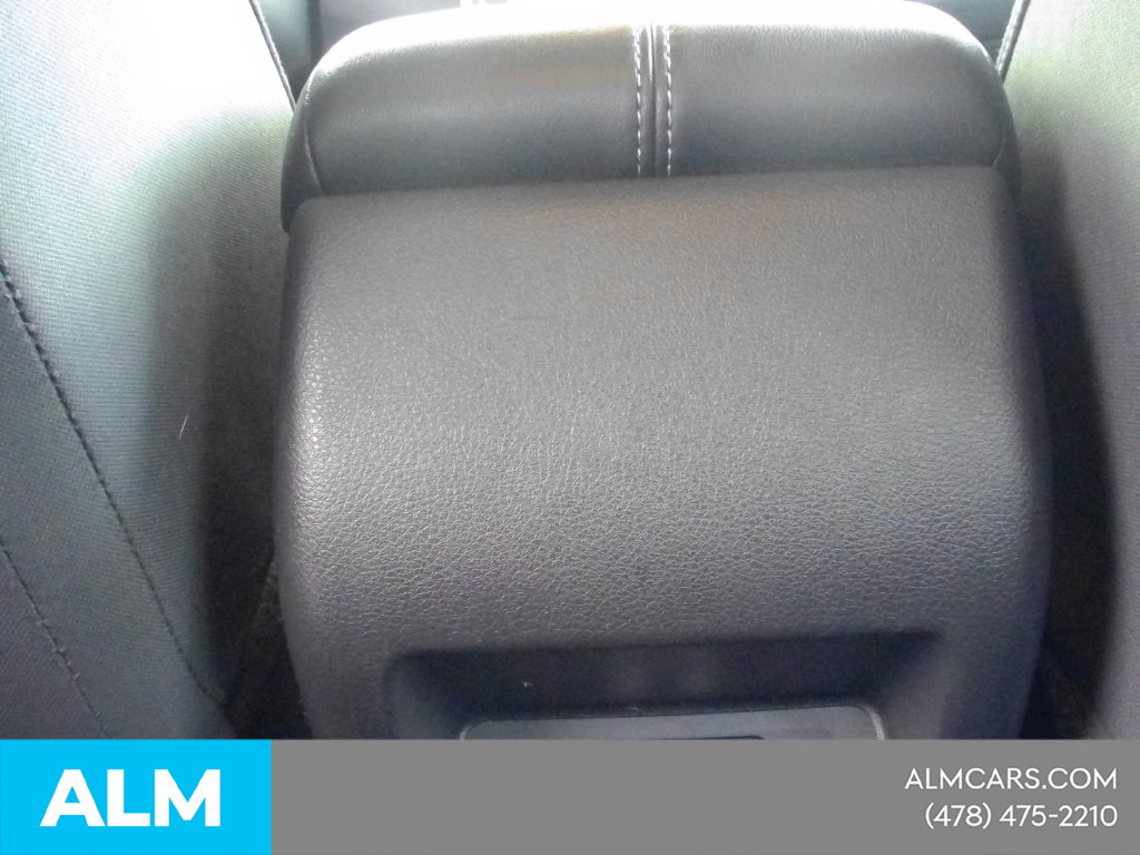 Used 2025 Nissan Altima 2.5 SV FWD image 28