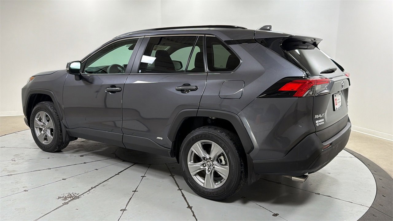 Certified 2025 Toyota RAV4 XLE image 7
