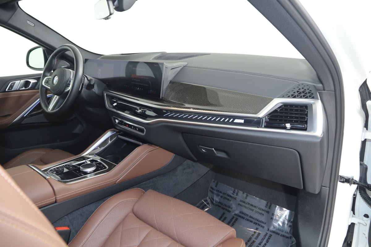 Used 2026 BMW X6 M60i AWD/4WD image 50