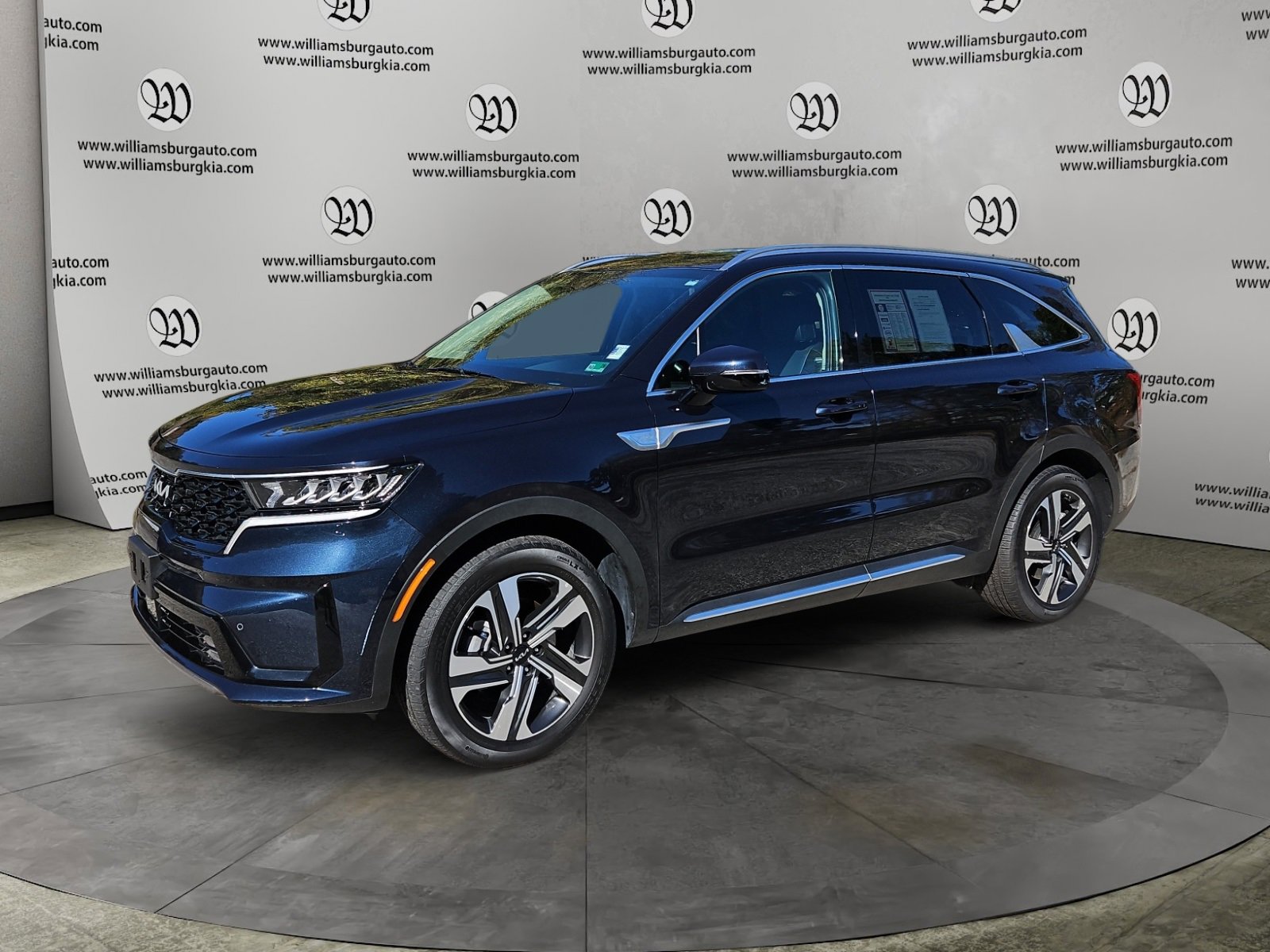 Used 2023 Kia Sorento EX image 1