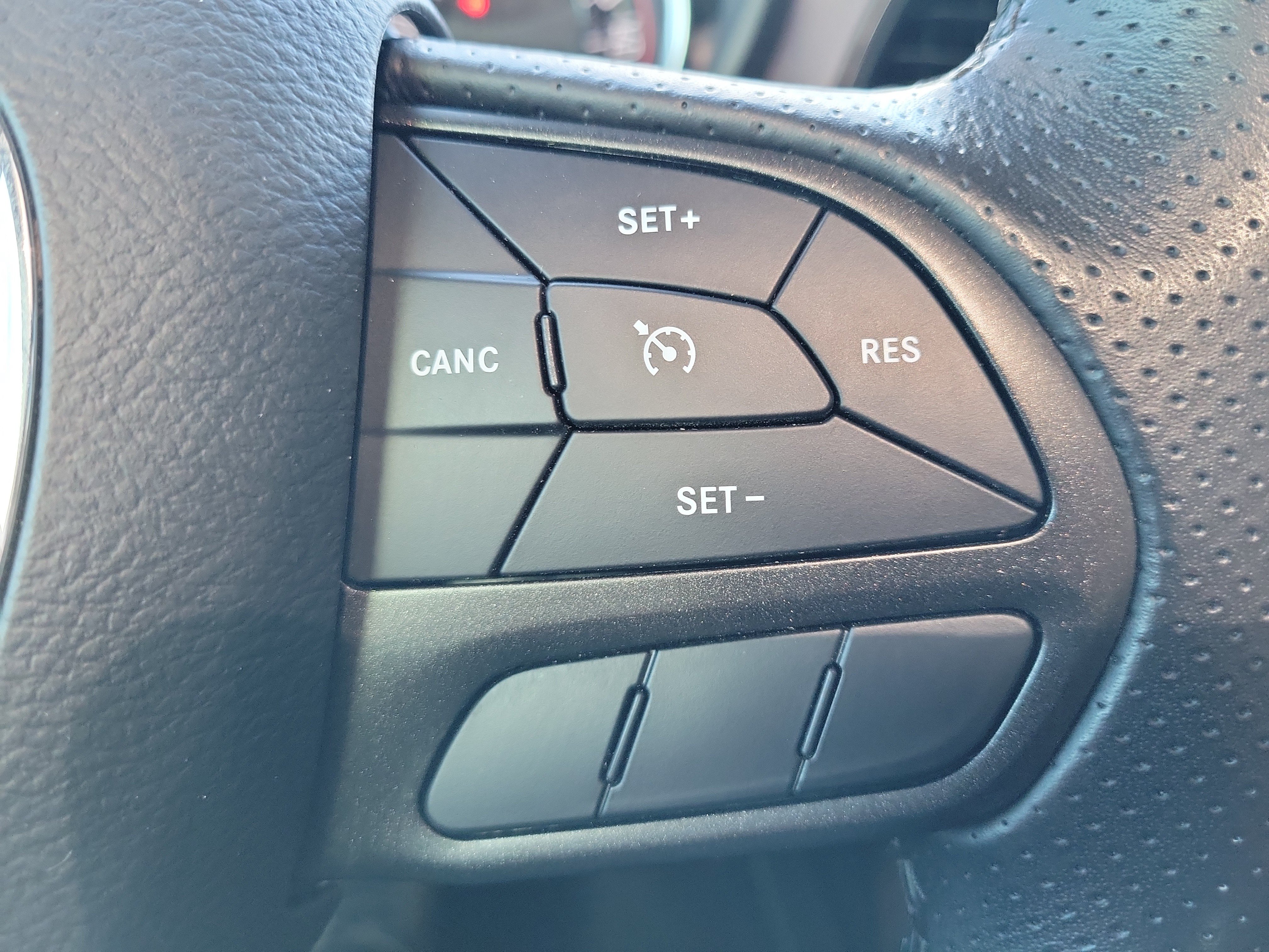 Used 2023 Dodge Challenger R/T RWD image 23
