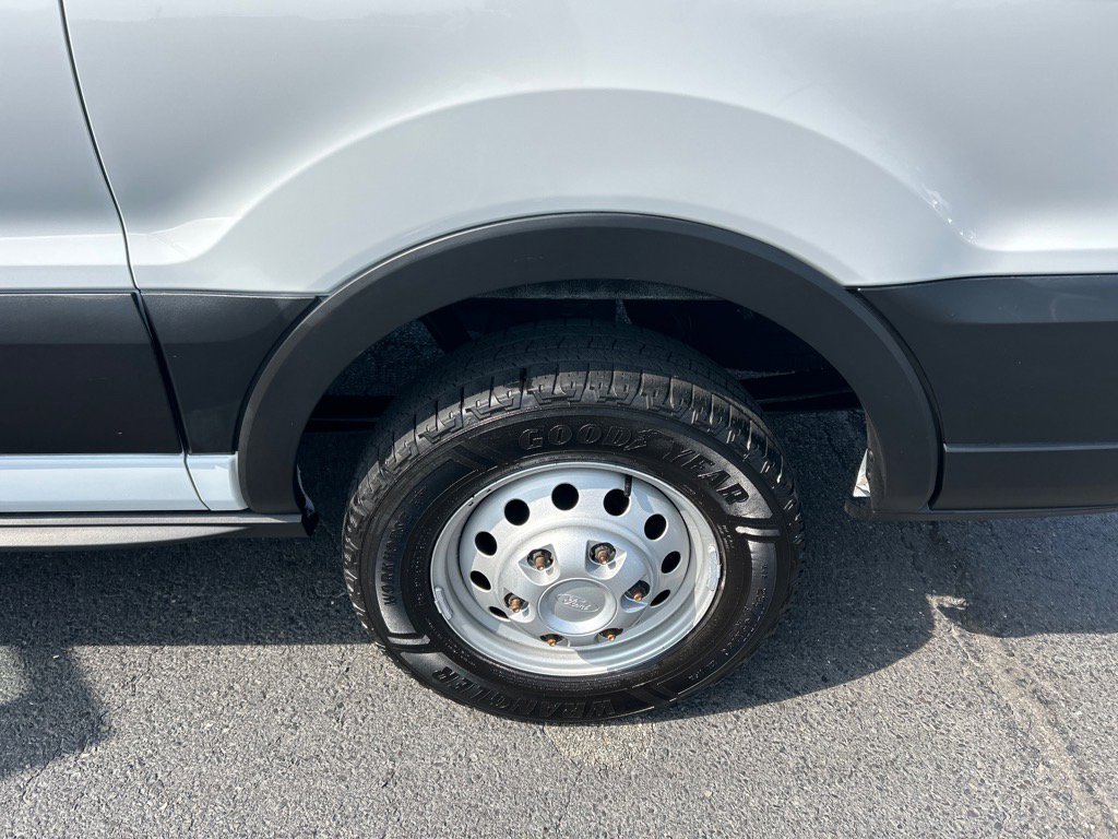 Used 2020 Ford Transit 250 250 image 27