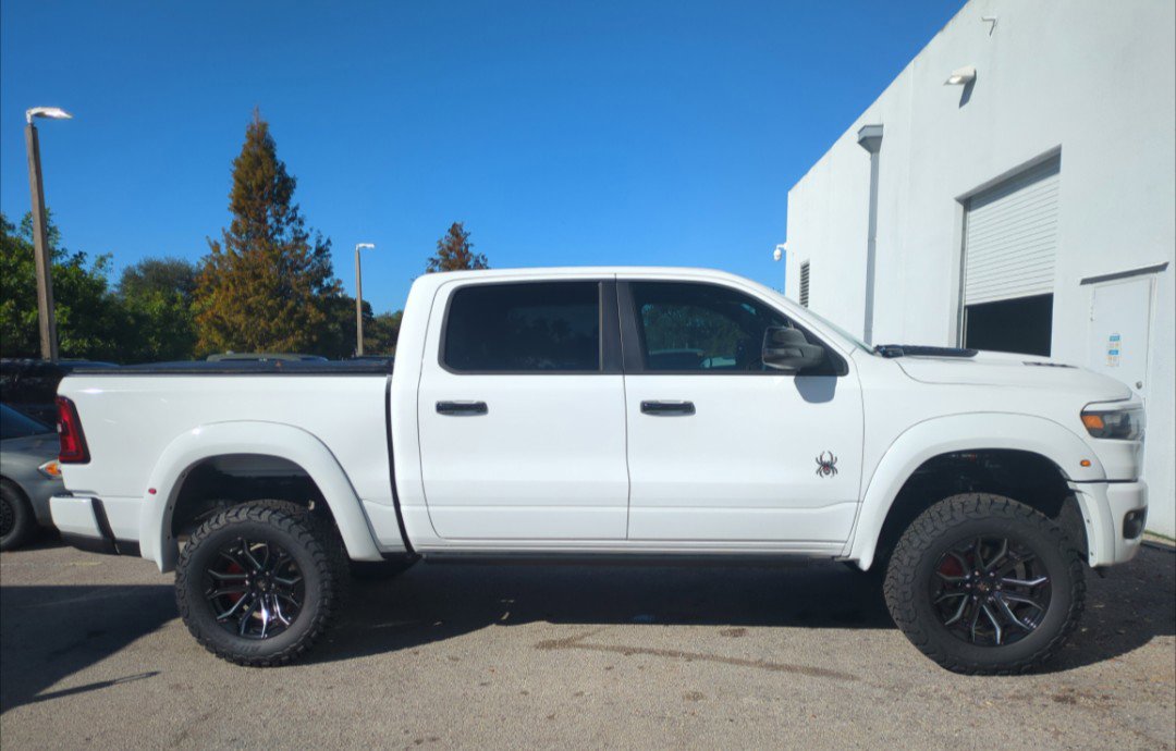 New 2026 RAM 1500 Big Horn AWD/4WD image 4
