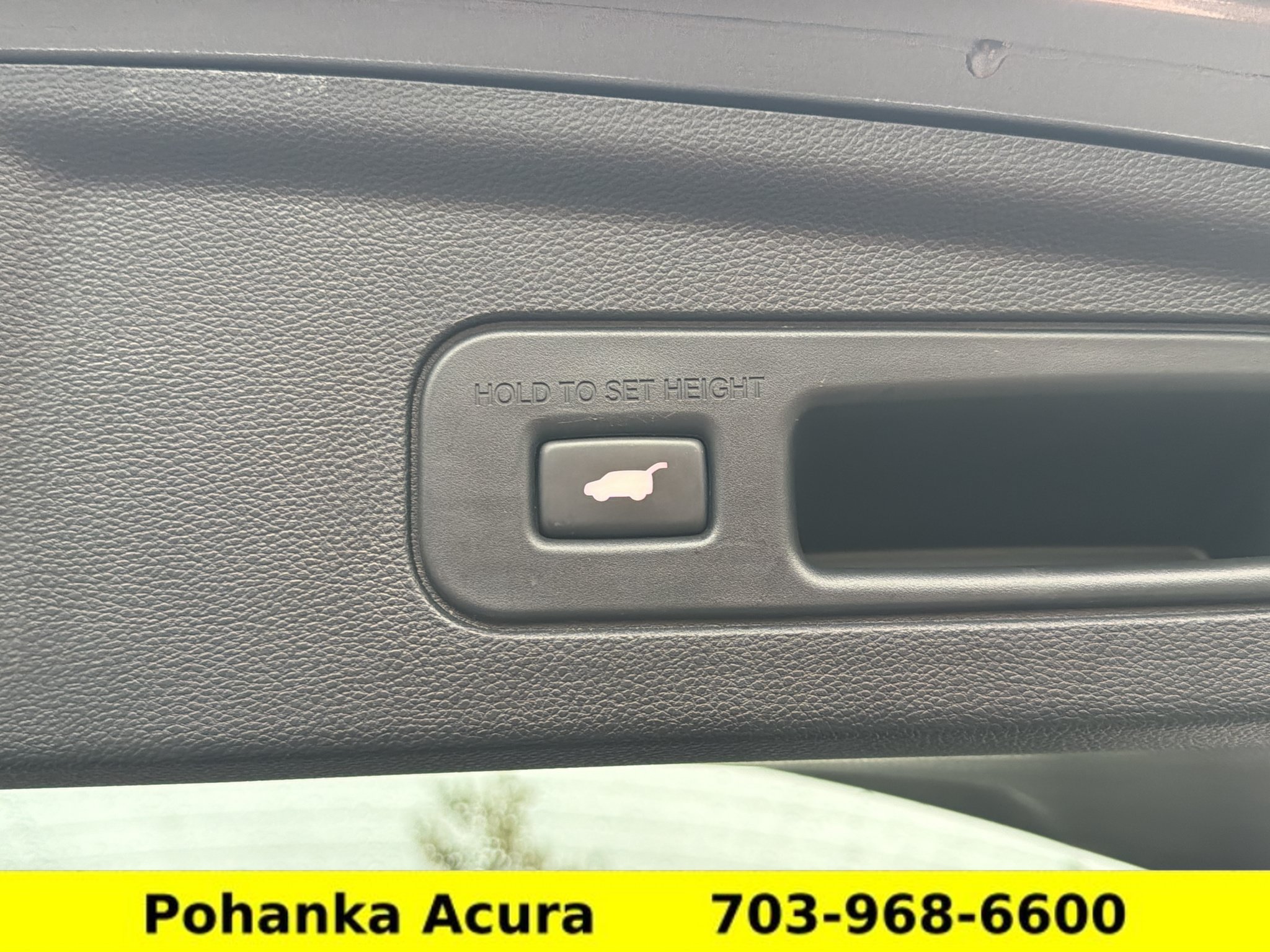 Used 2024 Acura MDX w/ Technology Package AWD/4WD image 29