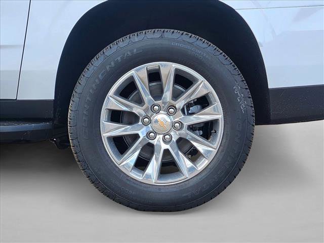 New 2026 Chevrolet Suburban Premier image 10