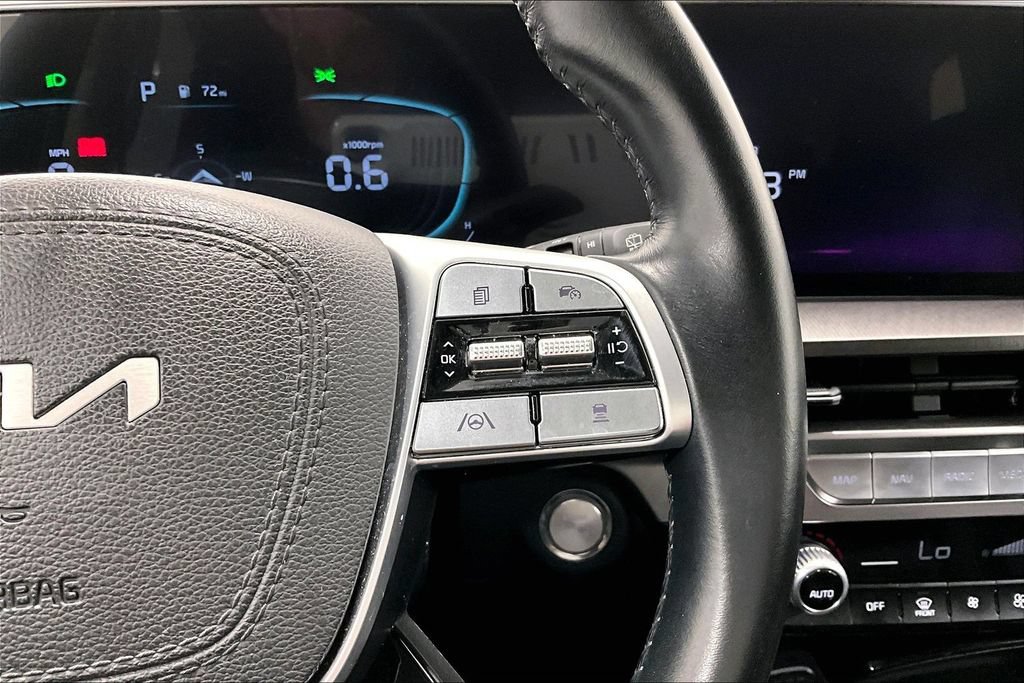 Used 2025 Kia Telluride S FWD image 26