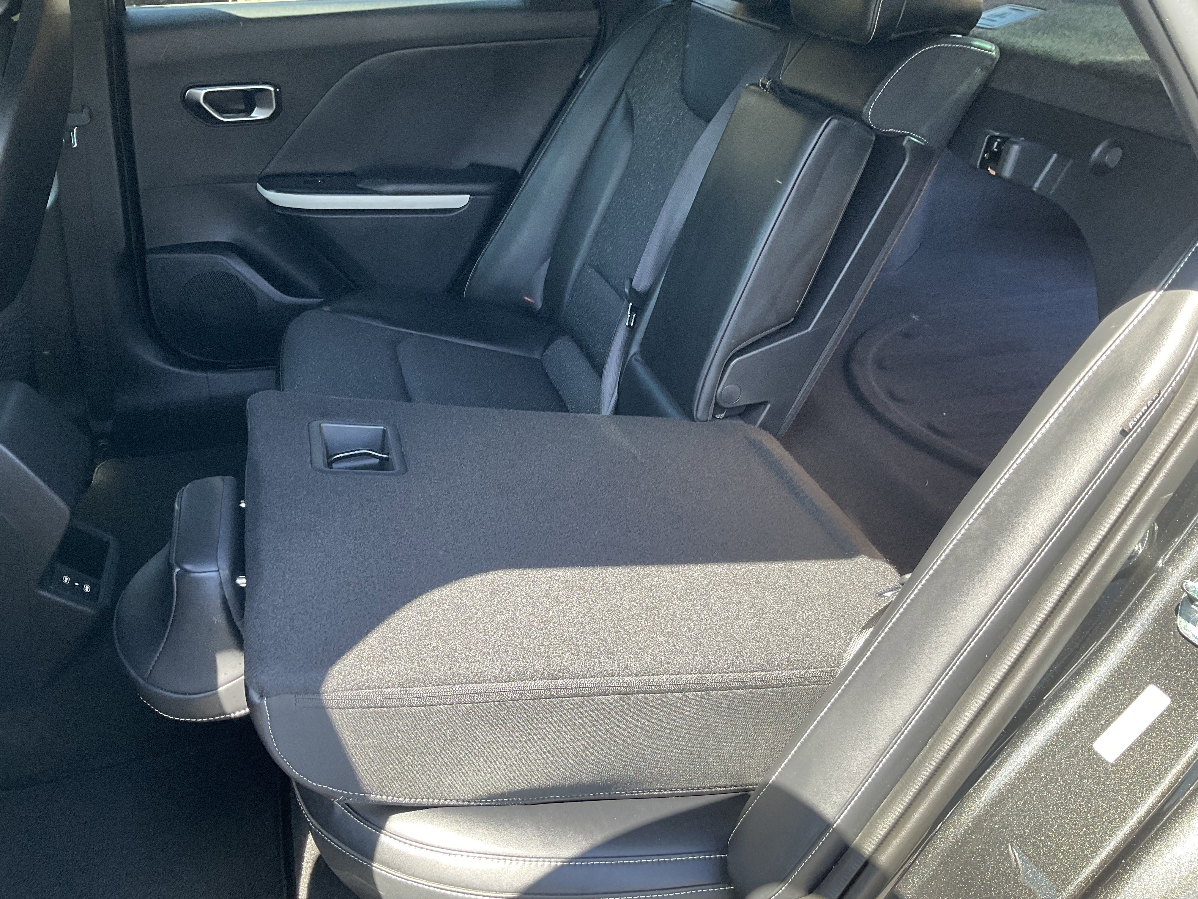 Used 2025 Kia K4 GT-Line w/ GT-Line Sunroof Package FWD image 40