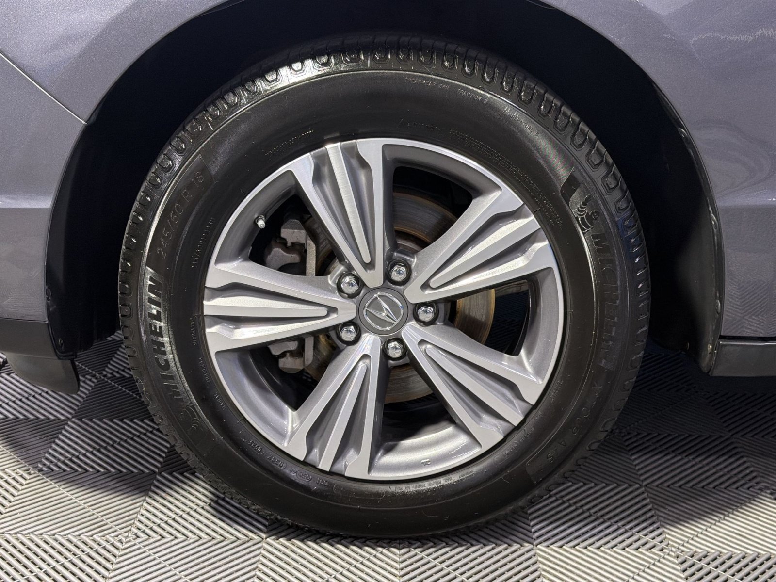Used 2019 Acura MDX SH-AWD image 16