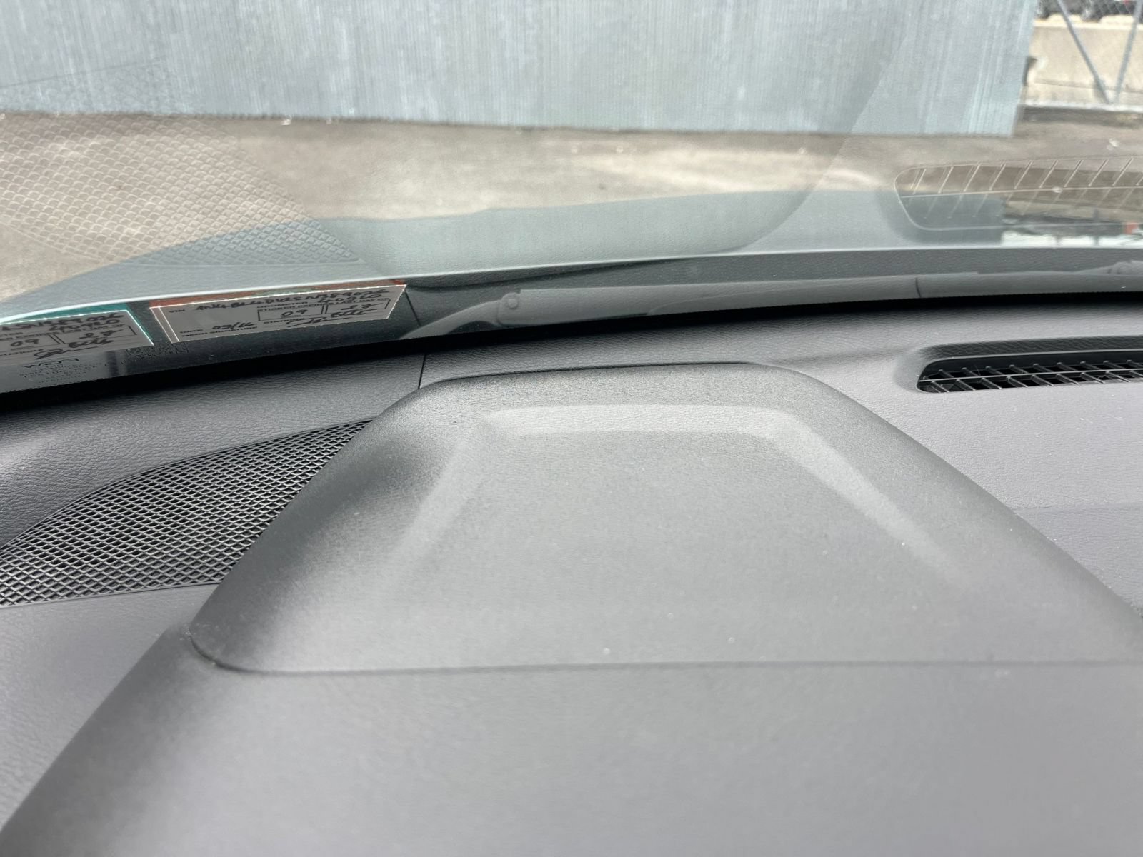 Used 2025 Nissan Altima 2.5 SV FWD image 34