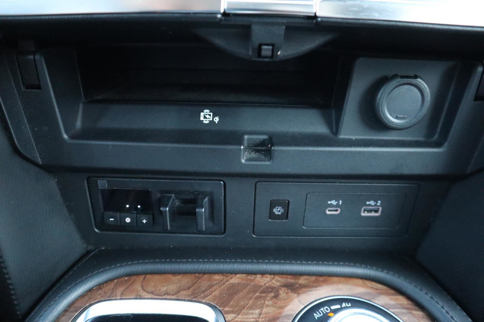 Used 2022 Nissan Armada SL image 34