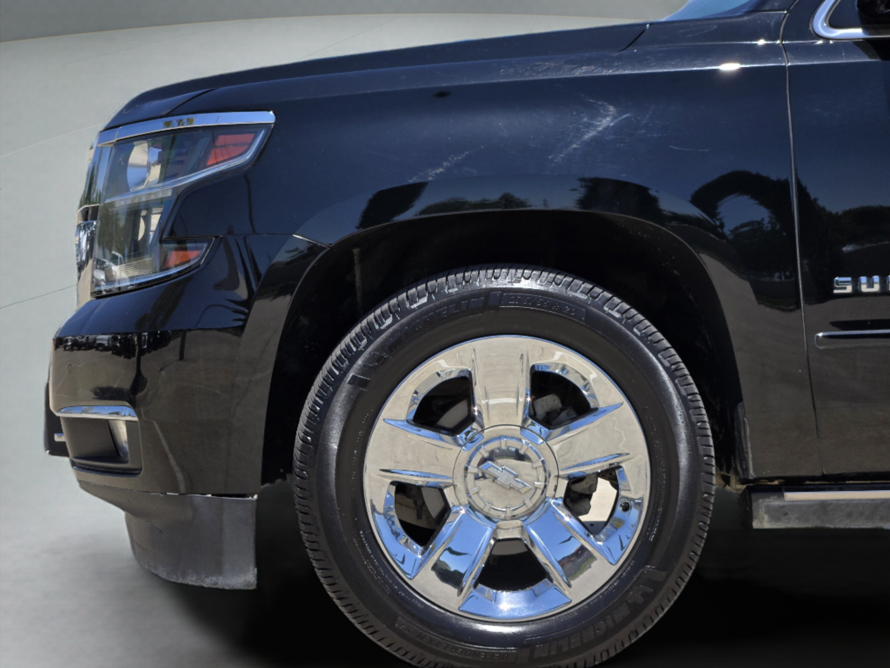 Used 2016 Chevrolet Suburban LTZ AWD/4WD image 37