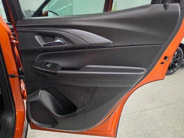 Used 2022 Chevrolet TrailBlazer LT AWD/4WD image 29