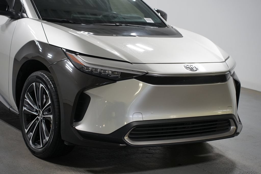 Certified 2024 Toyota bZ4X FWD image 4