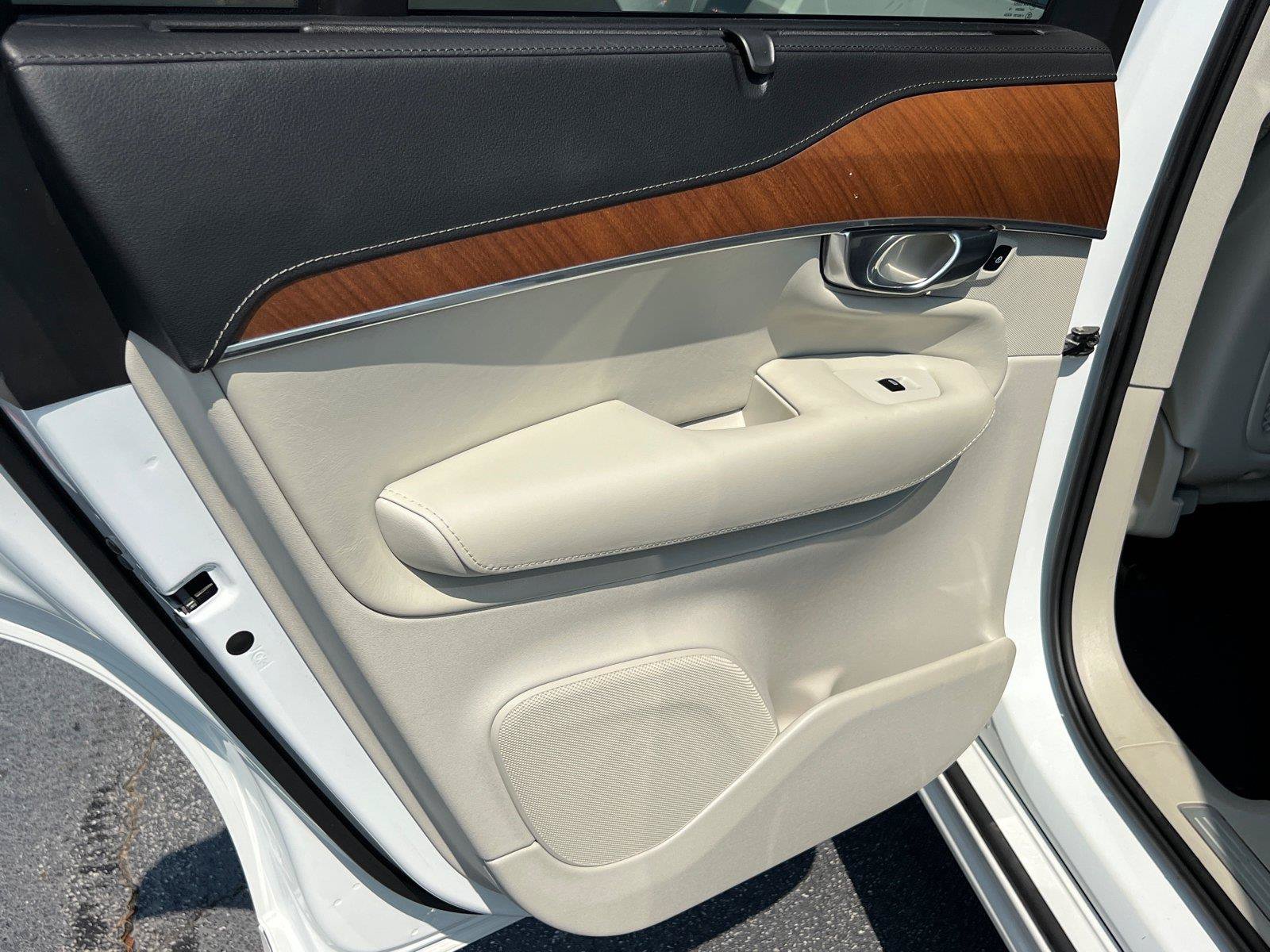 Used 2019 Volvo XC90 T6 Inscription w/ Advanced Package AWD/4WD image 22