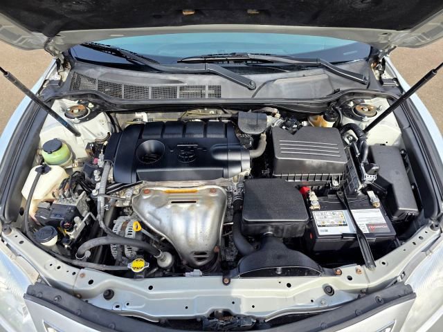 Used 2011 Toyota Camry LE image 37