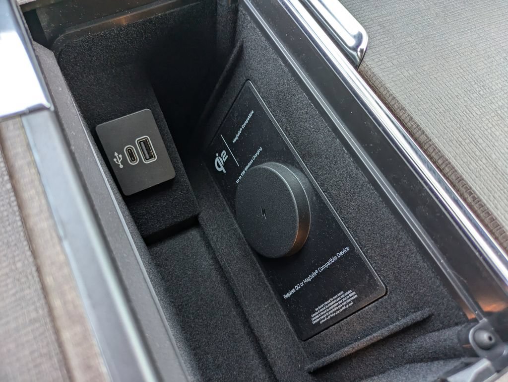 New 2027 Lincoln Navigator Reserve AWD/4WD image 26