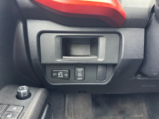 Used 2016 Toyota Tacoma TRD Sport w/ Towing Package image 31