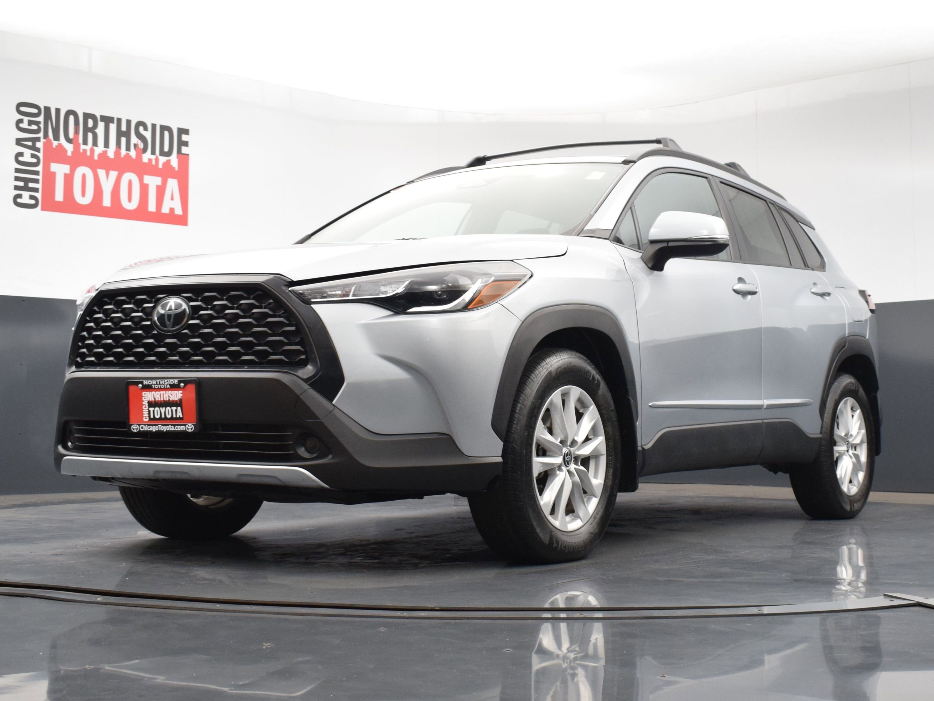 Used 2023 Toyota Corolla Cross LE w/ Black Badges Package (TMS) image 30