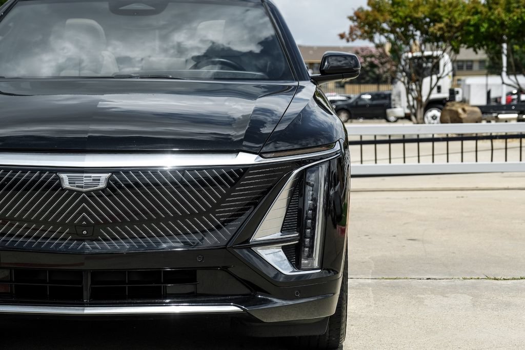 Used 2023 Cadillac Lyriq AWD image 51