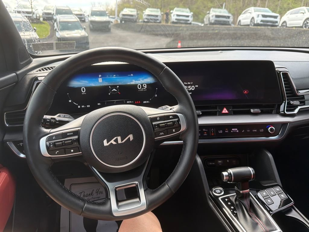 Certified 2023 Kia Sportage SX image 9