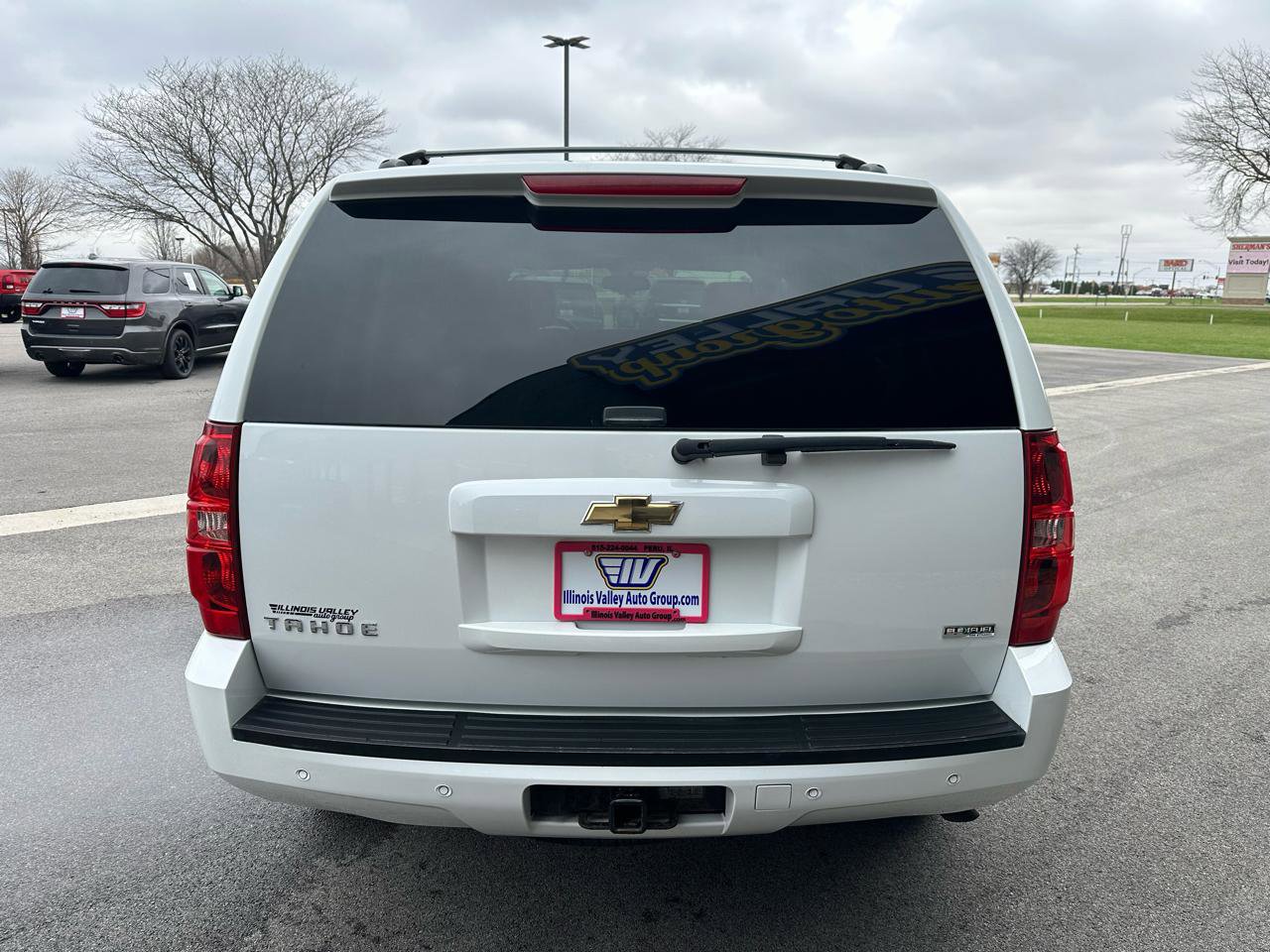 Used 2010 Chevrolet Tahoe LT AWD/4WD image 6
