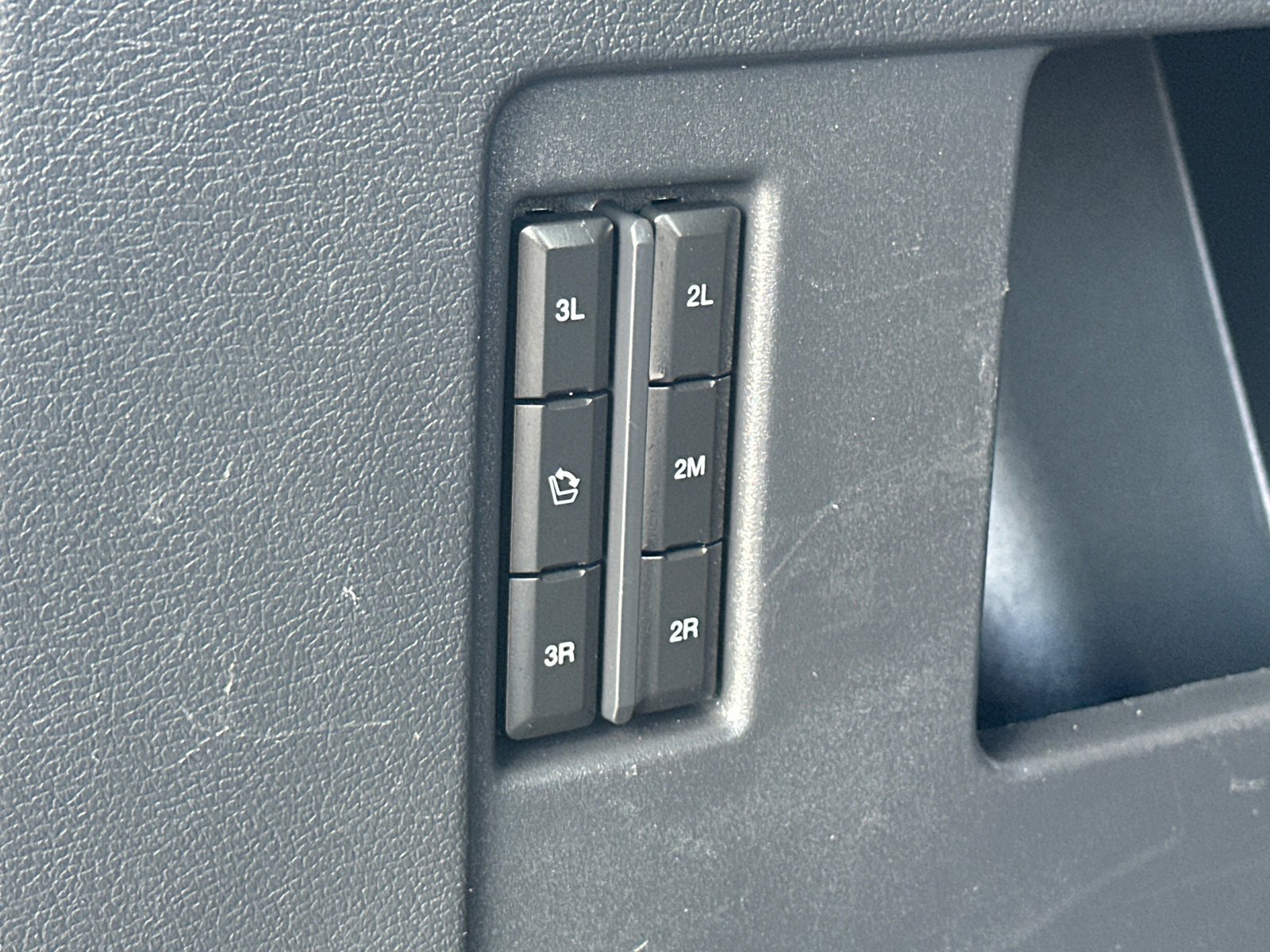 Used 2024 Ford Expedition Max Limited image 20