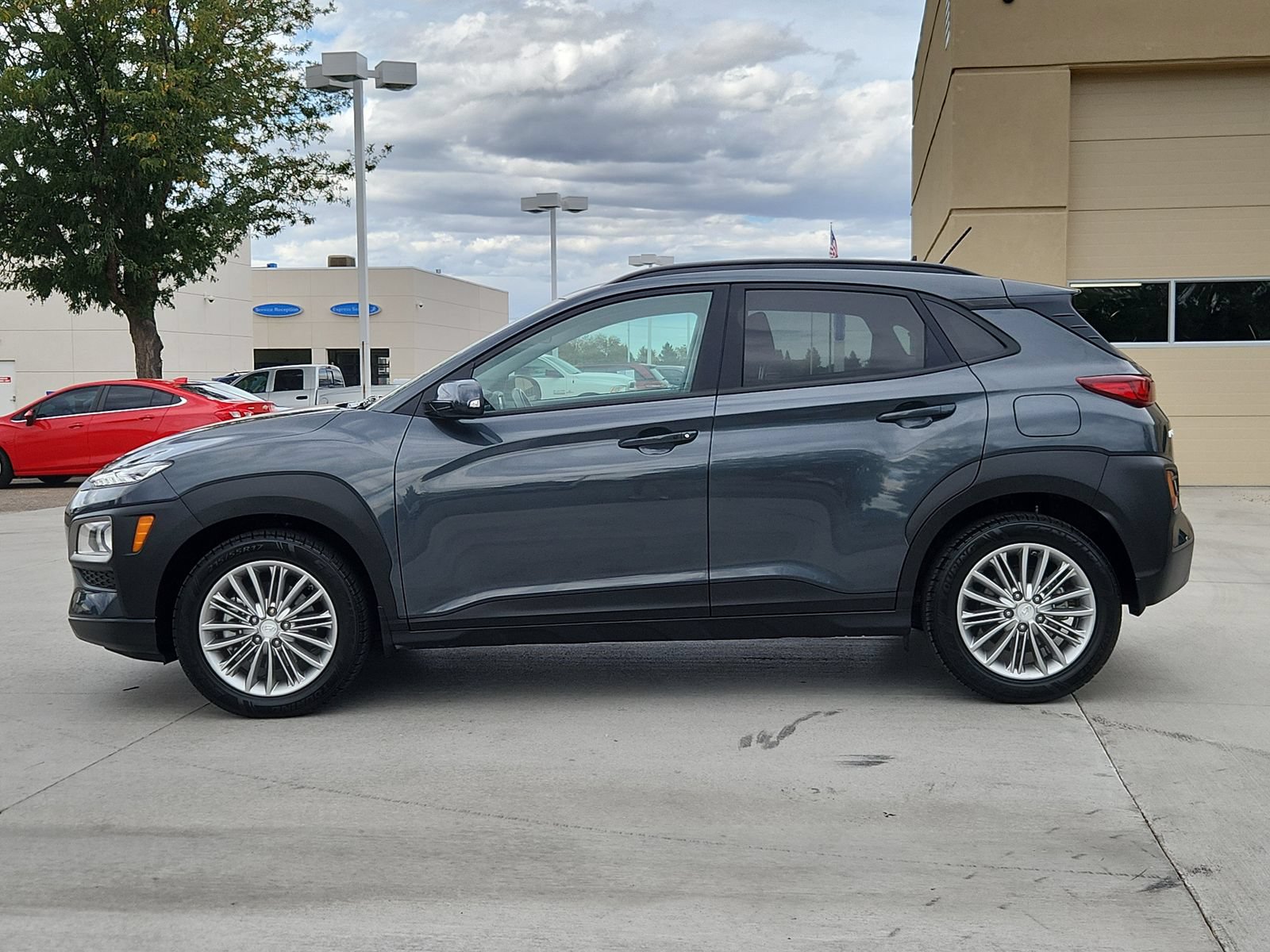 Used 2021 Hyundai Kona SEL w/ Cargo Package AWD/4WD image 2