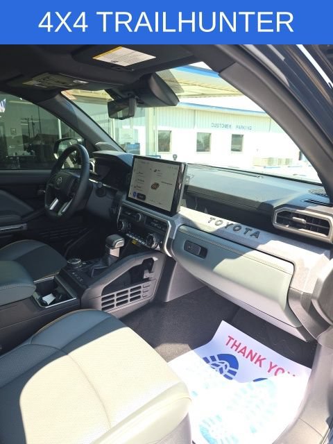 Used 2024 Toyota Tacoma 4x4 Double Cab Hybrid image 32