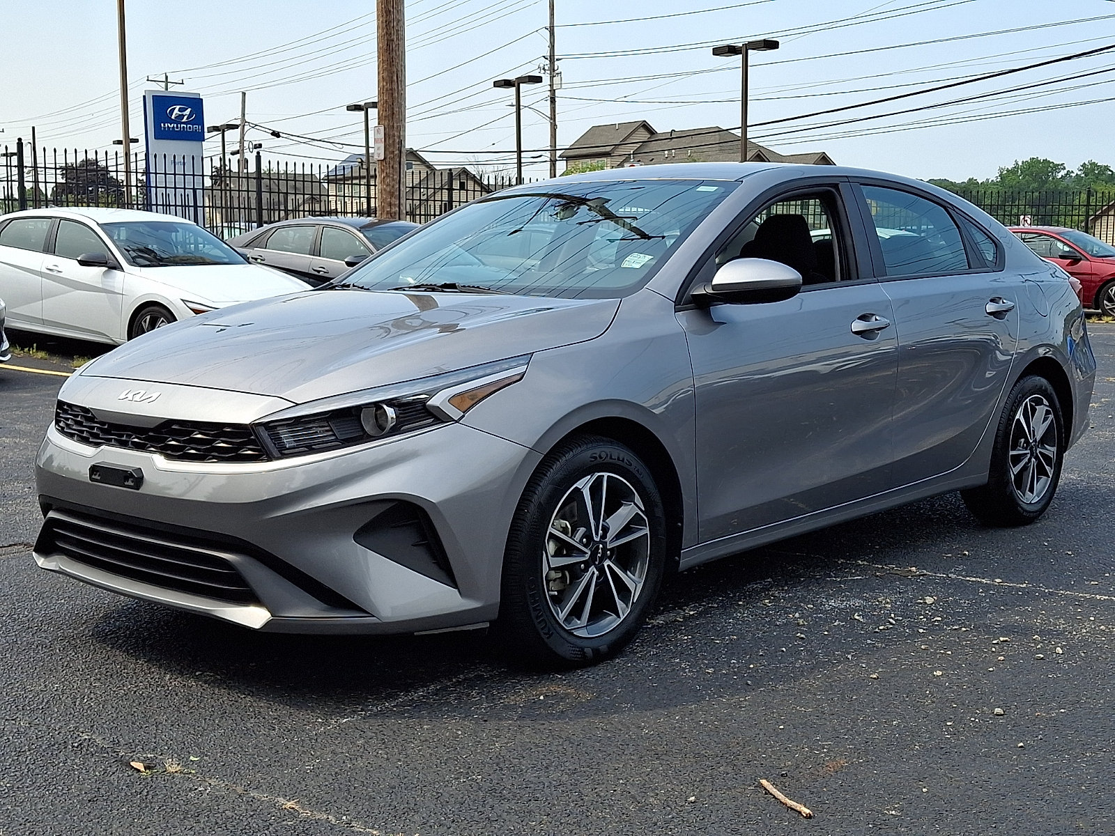Used 2023 Kia Forte LXS FWD image 3