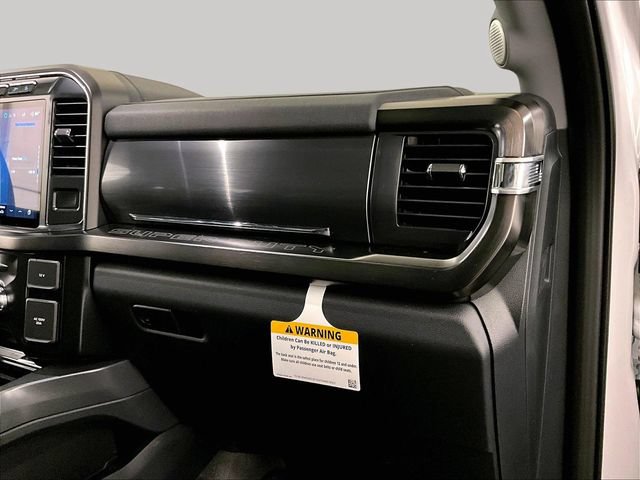 Certified 2024 Ford F250 Lariat w/ Lariat Ultimate Package AWD/4WD image 15