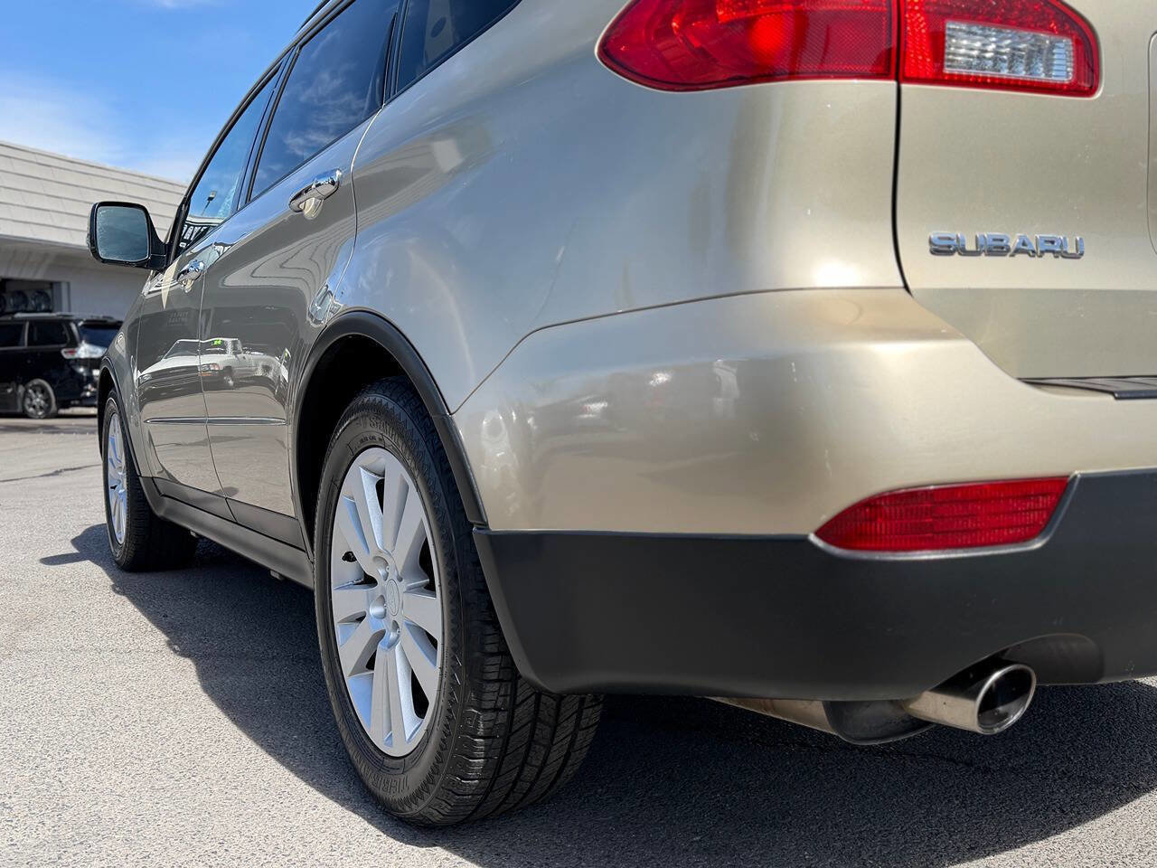 Used 2008 Subaru Tribeca Limited AWD/4WD image 25