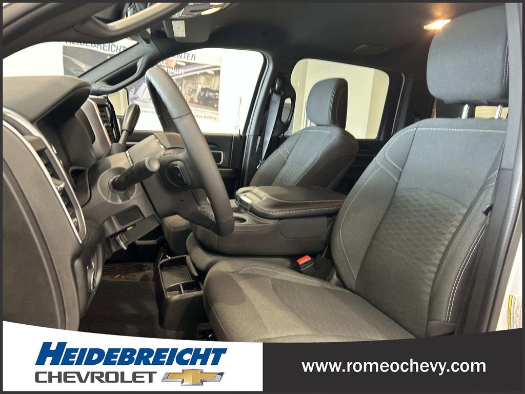 Used 2025 RAM 3500 Big Horn image 13