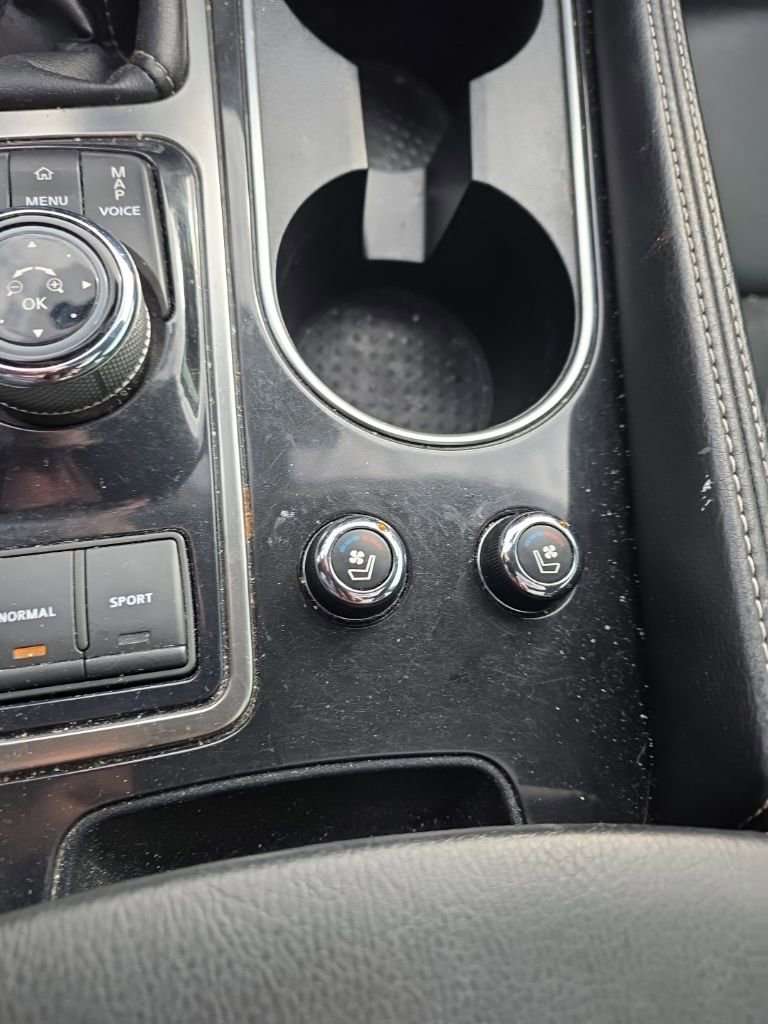 Used 2018 Nissan Maxima Platinum image 52