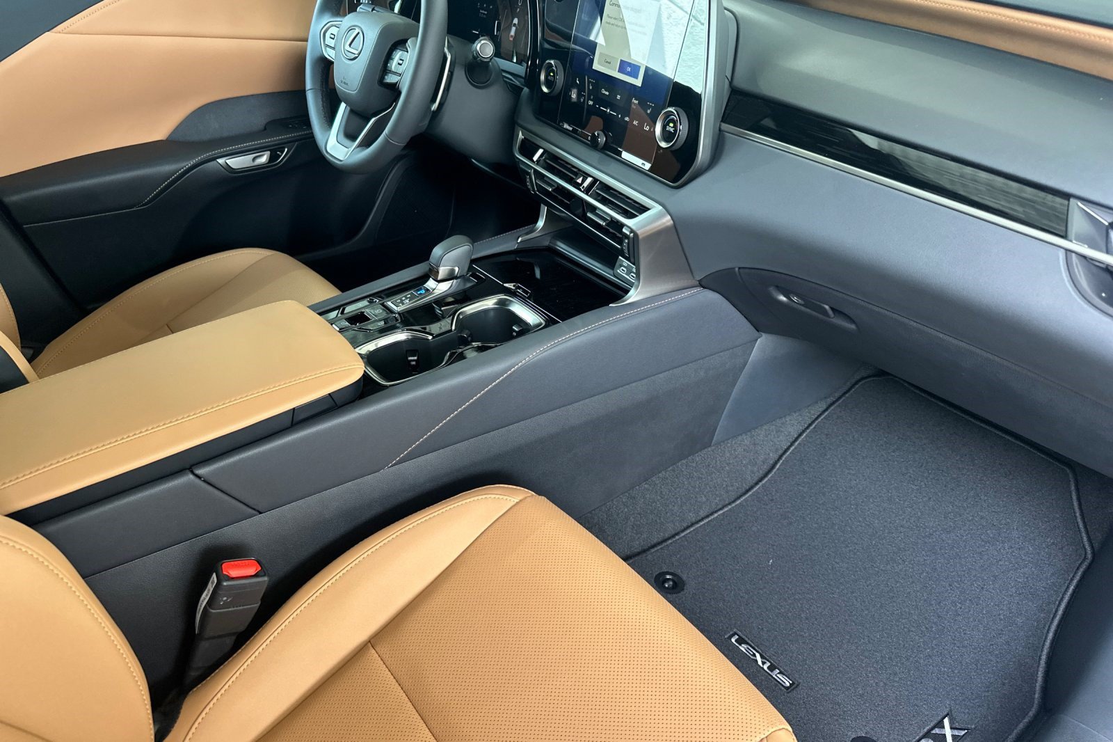 New 2026 Lexus RX 350 FWD image 14