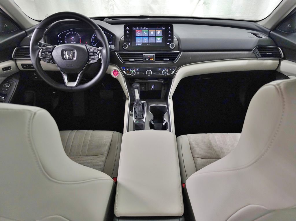 Used 2018 Honda Accord Touring image 12