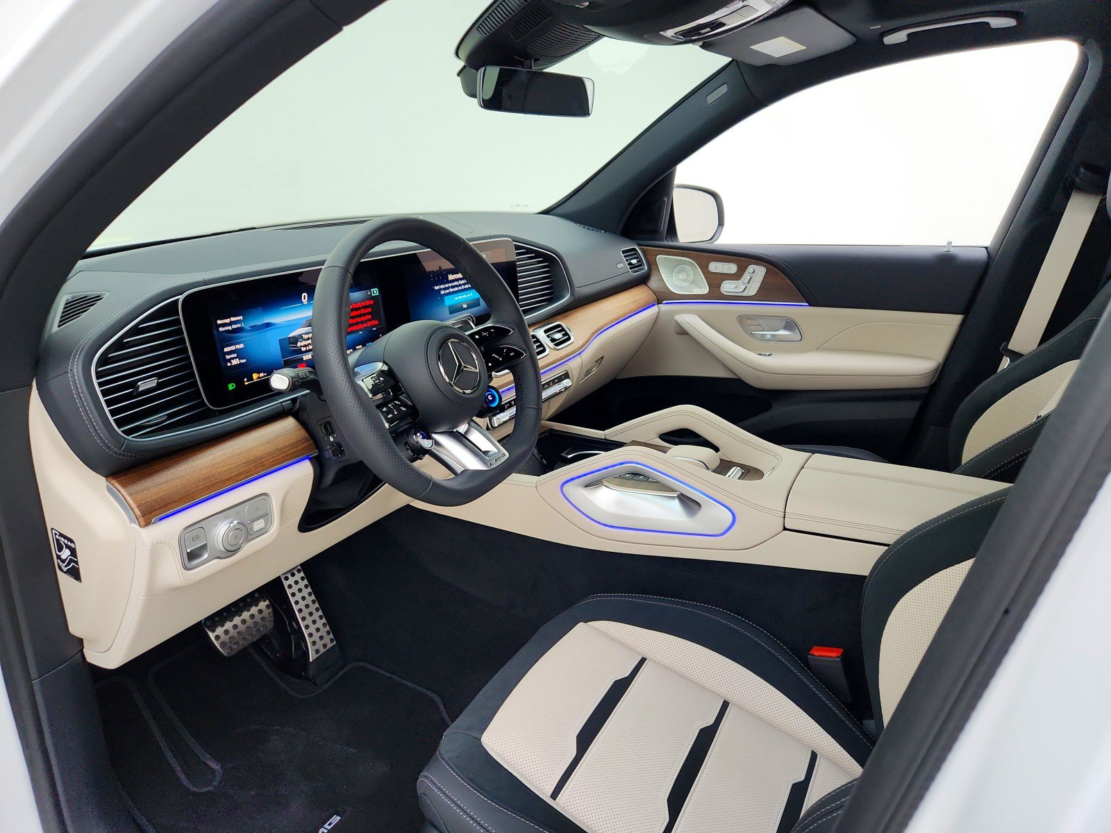 New 2026 Mercedes-Benz GLE 53 AMG 4MATIC image 16