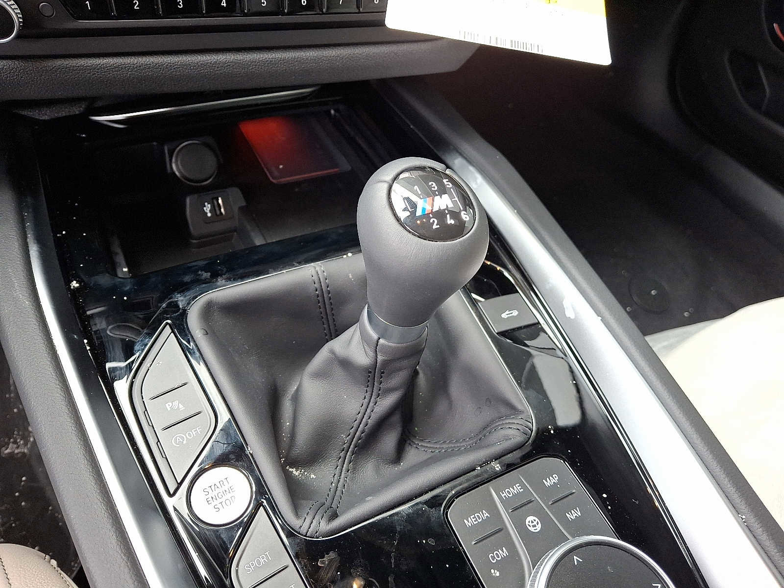 New 2026 BMW Z4 M40i w/ Premium Package RWD image 5