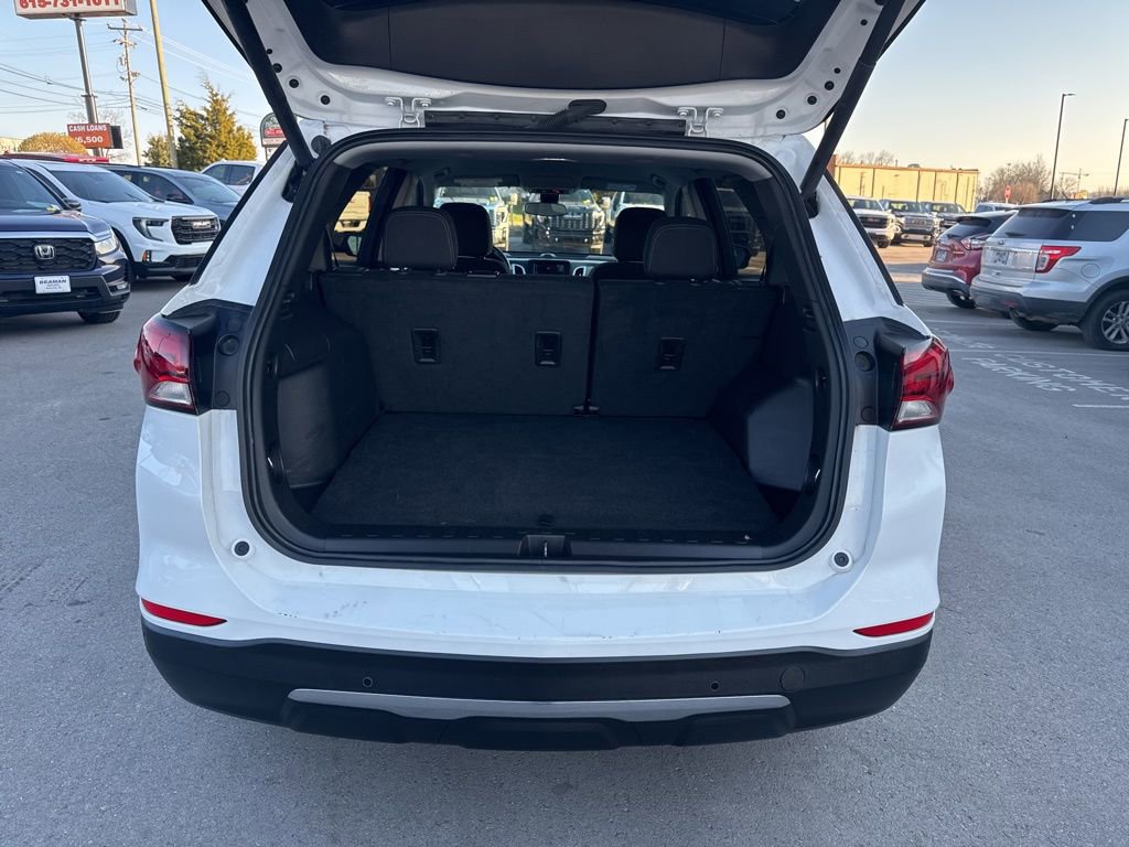 Used 2024 Chevrolet Equinox LT image 29