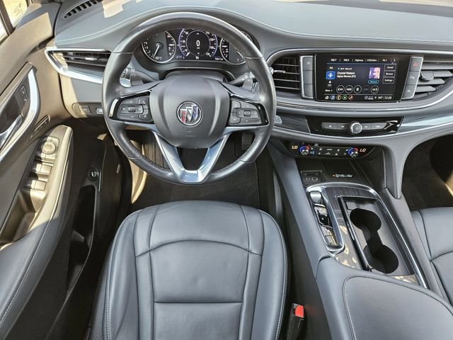 Used 2024 Buick Enclave Premium image 27