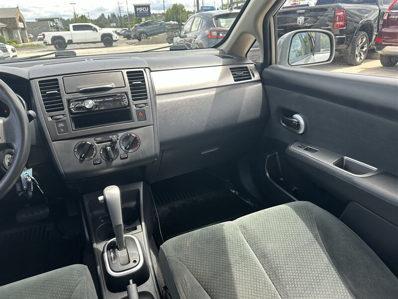 Used 2012 Nissan Versa 1.8 S w/ Plus Pkg FWD image 30