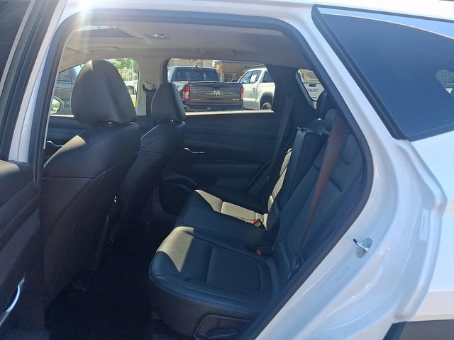 Certified 2025 Hyundai Tucson SEL AWD/4WD image 10